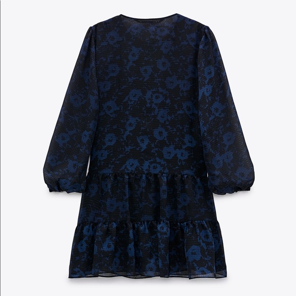 SOLD ❌ Zara Dress - Picture 2 of 4